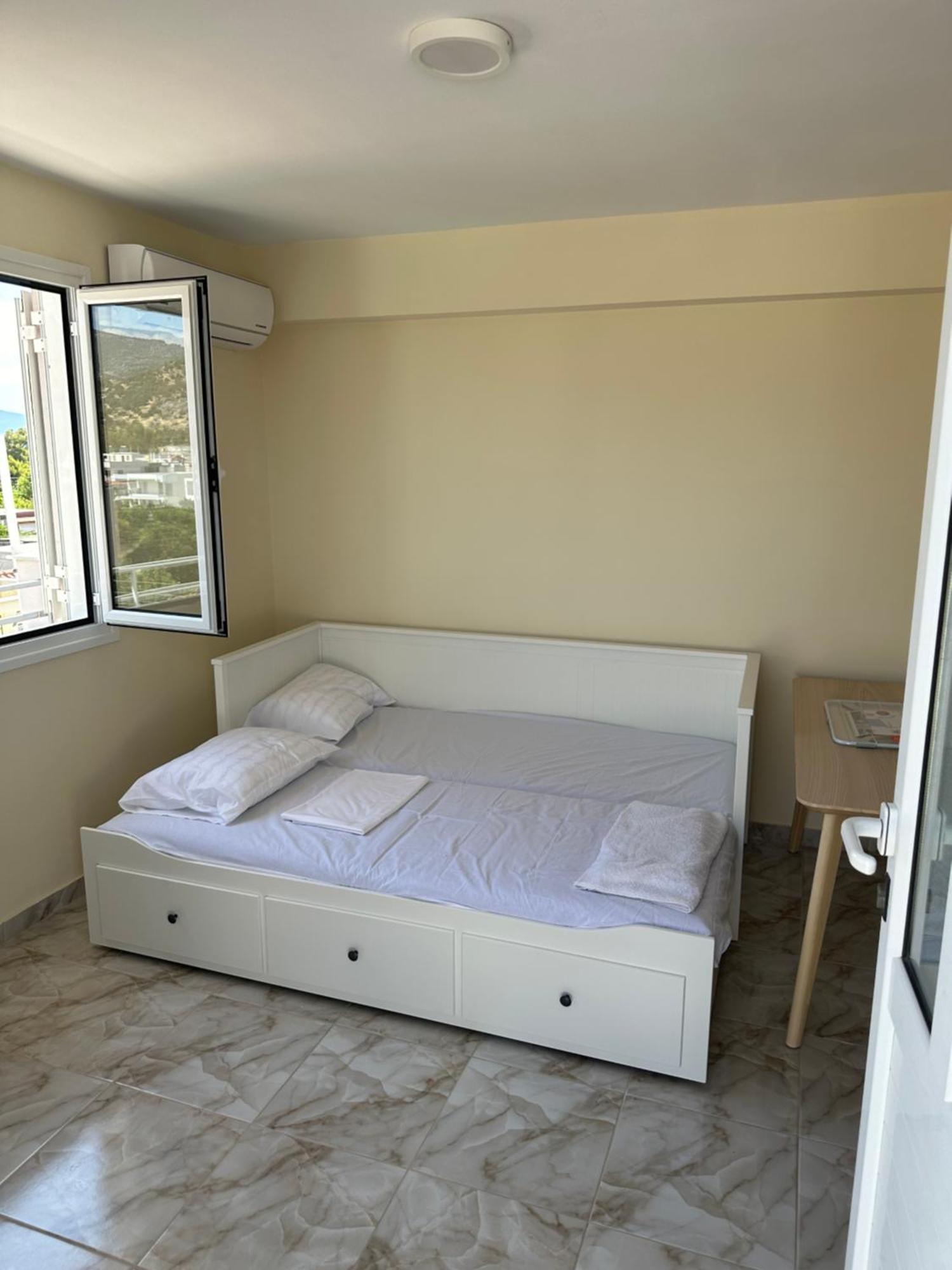 Eretria Apartment Eksteriør bilde